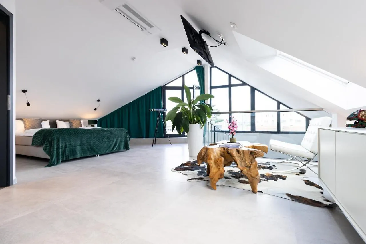 Aparthotel The Penthouse At Eco Smart Apartments Nuremberg